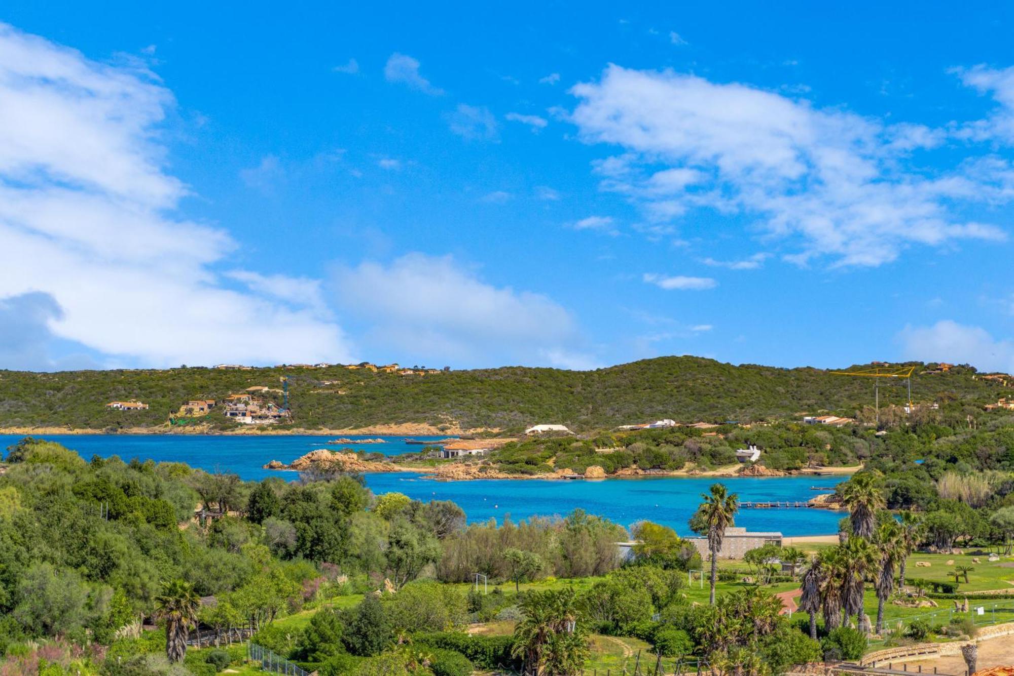 -Luxury- Torretta Con Piscina E Spiaggia A 300 Mt Liscia di Vacca Luaran gambar