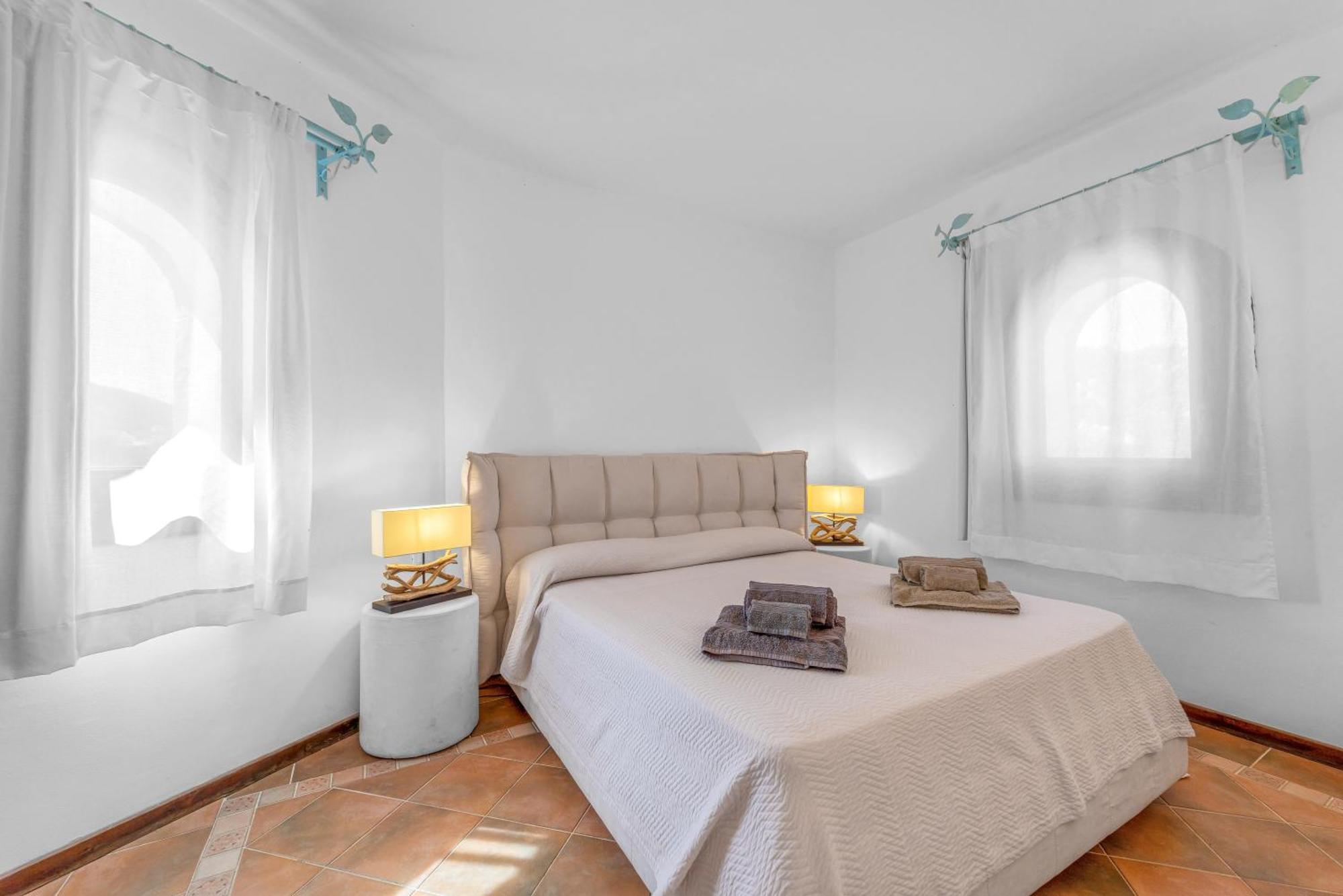 -Luxury- Torretta Con Piscina E Spiaggia A 300 Mt Liscia di Vacca Luaran gambar